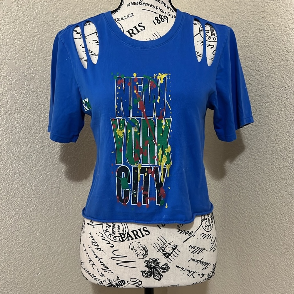 New York City Distressed Crop Top T-shirt